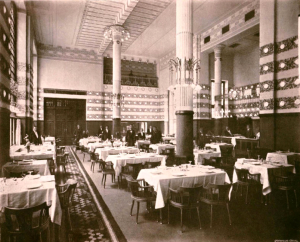 Sala Kolumnowa w hotelu "Bristol", proj. Otto Wagner, wg: Wikipedia Wolna Encyklopedia 